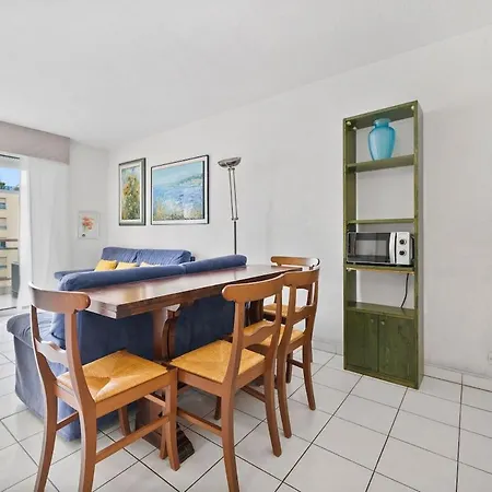 Riviera Prestige Front De - Terrasse - Parking Apartamento