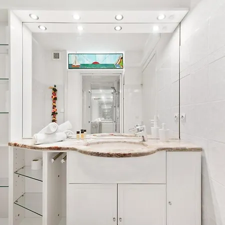 Le Riviera Prestige Front De Terrasse Parking Apartamento *