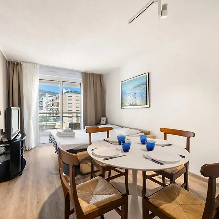 Le Riviera Prestige Front De Terrasse Parking Apartamento Roquebrune-Cap-Martin