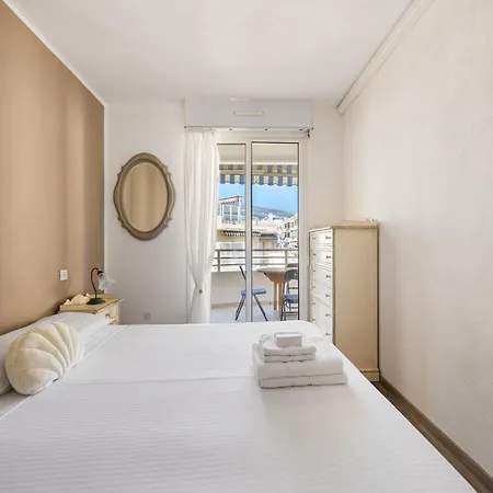 Le Riviera Prestige Front De Terrasse Parking
